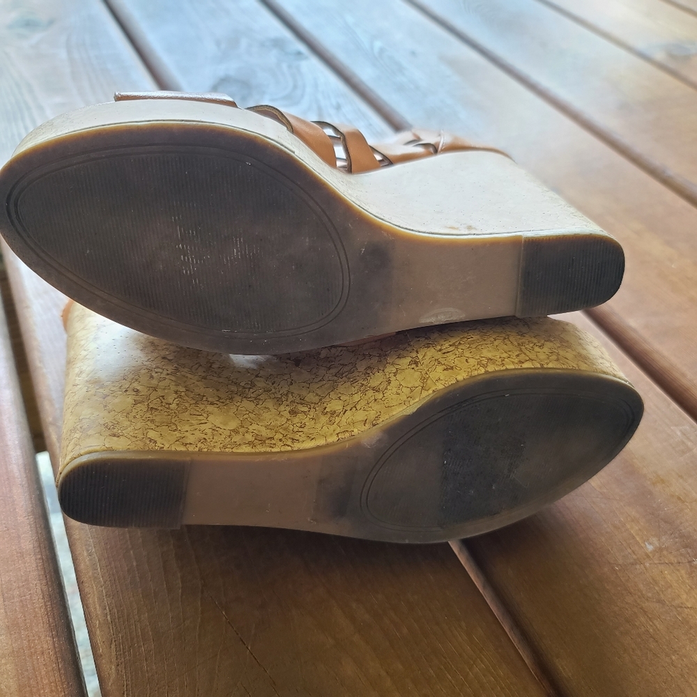 FRH Wedge Platform Sandal Size 7 - Picture 8 of 9